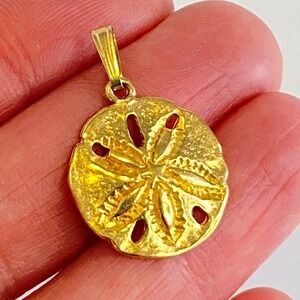 NAPIER Gold Tone Sand Dollar Pendant Necklace Charm Beach Ocean Nautical